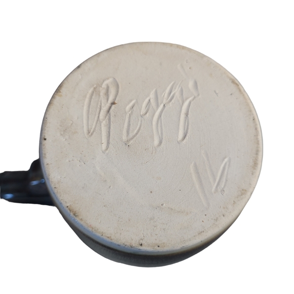 Set of 2 Handmade Pottery Mugs Ceramic Mugs Earth Tones With Lids - Picture 10 of 14